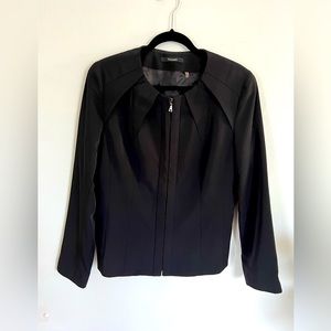 Tahari Black jacket, zip front. Size 14.